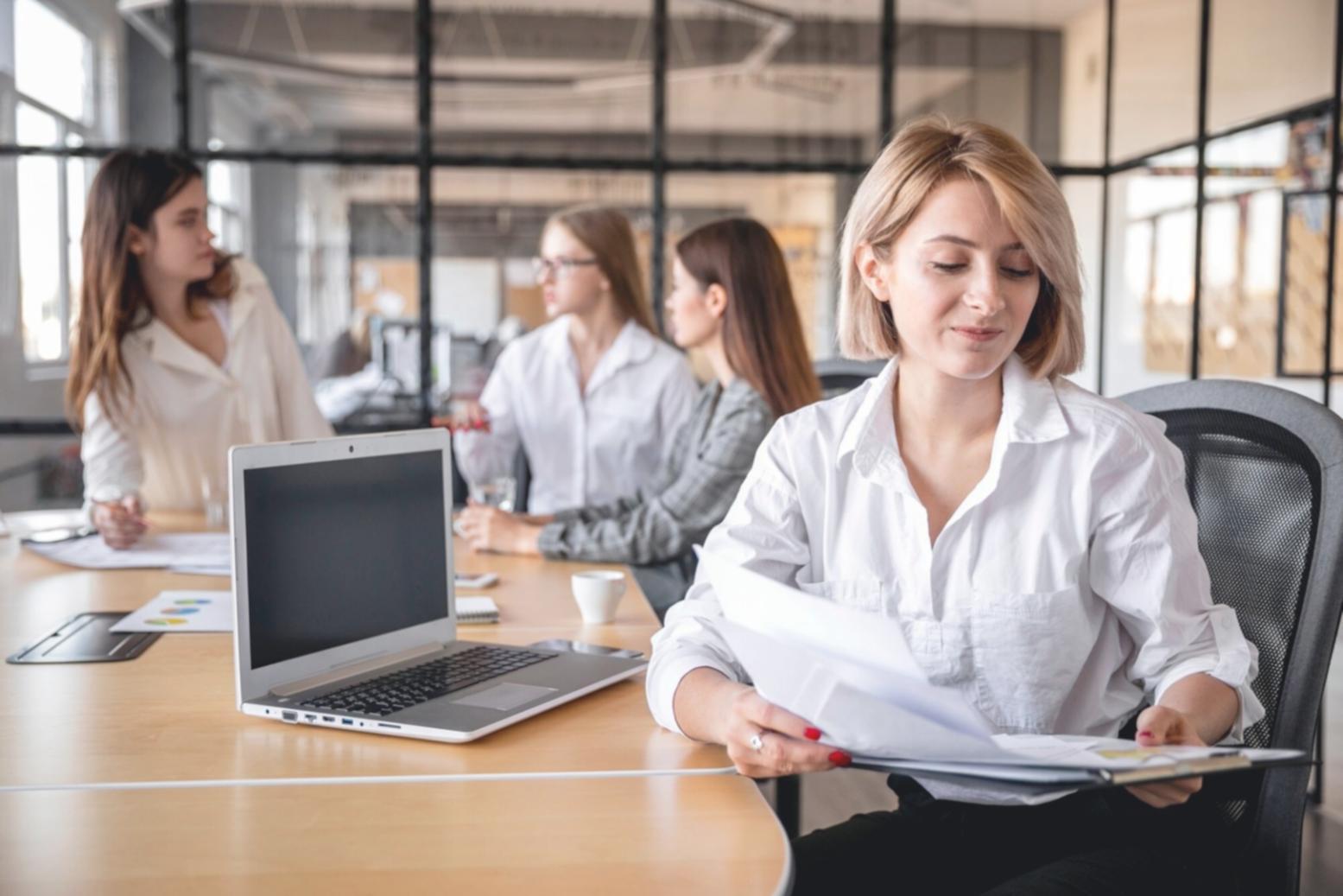 Small business financial planning session demonstrating growth strategies